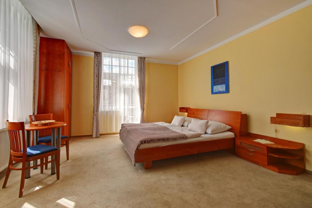 Hotel La Passionaria Marianske Lazne Ngoại thất bức ảnh