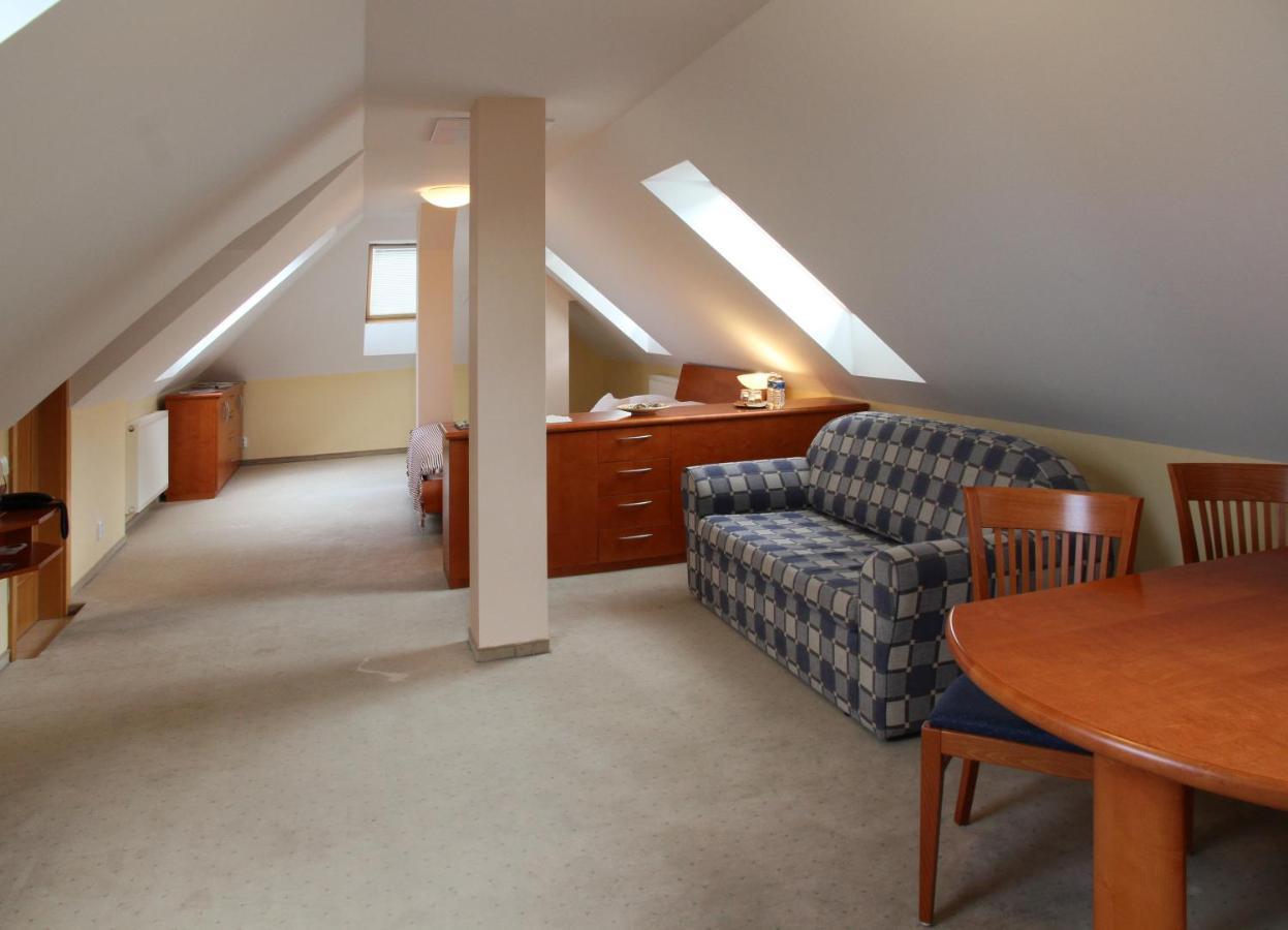 Hotel La Passionaria Marianske Lazne Ngoại thất bức ảnh