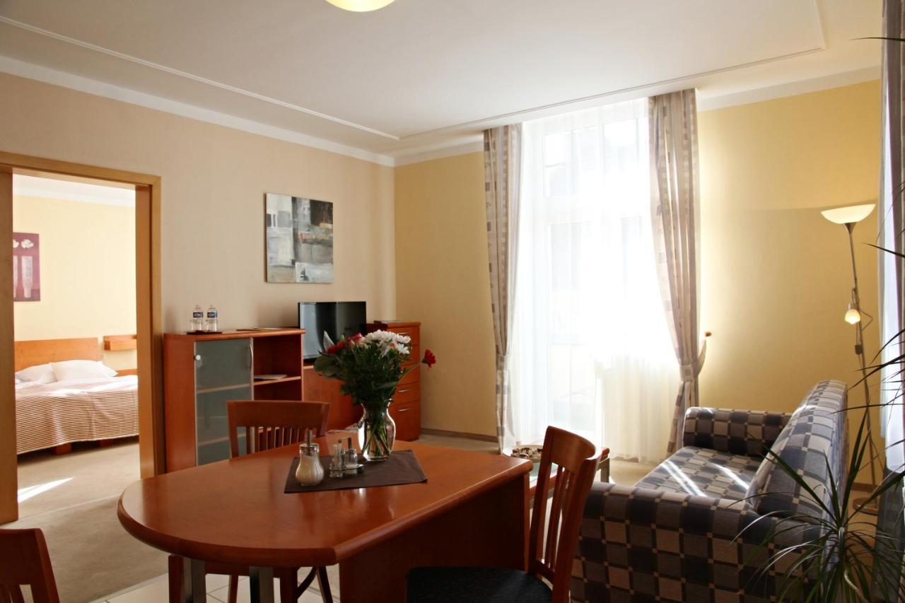 Hotel La Passionaria Marianske Lazne Ngoại thất bức ảnh
