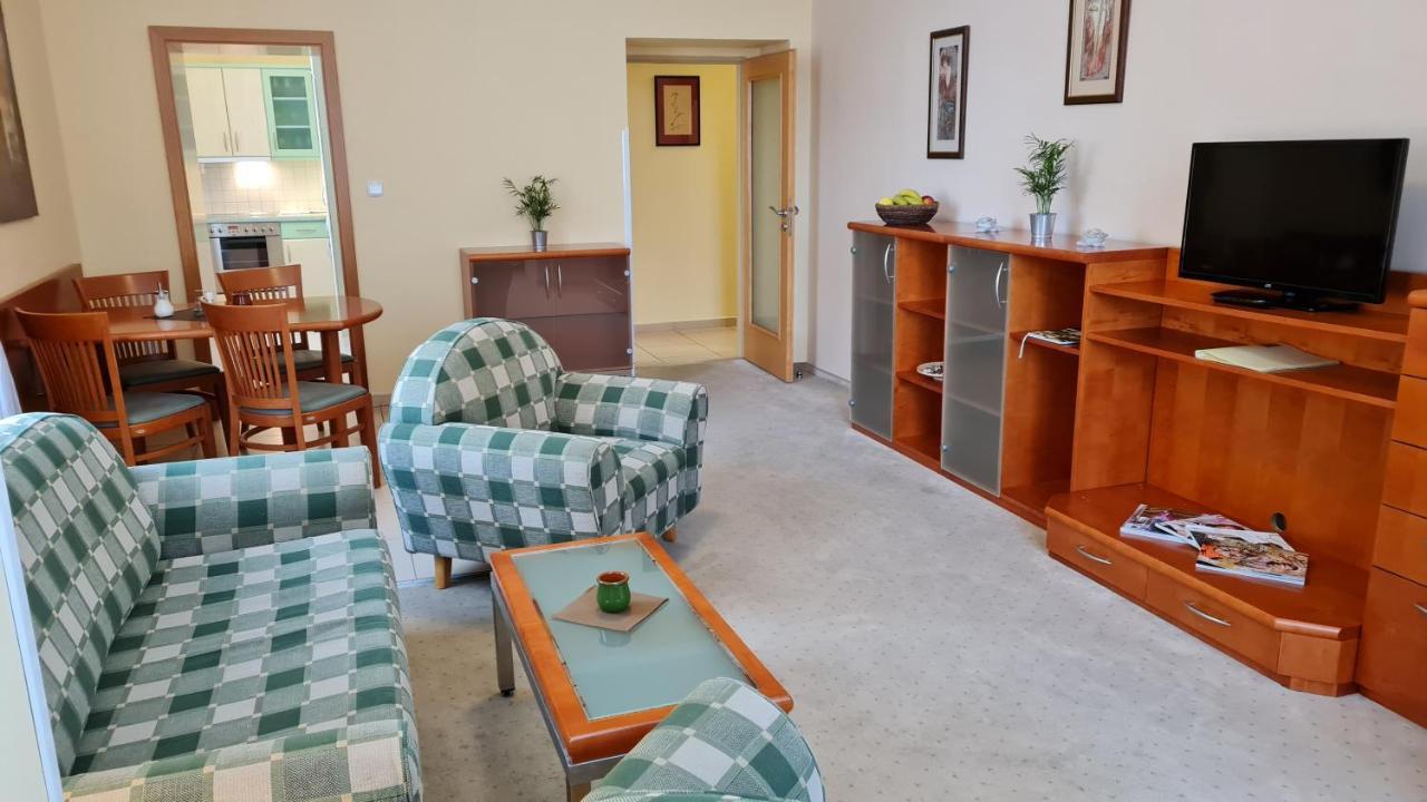 Hotel La Passionaria Marianske Lazne Ngoại thất bức ảnh