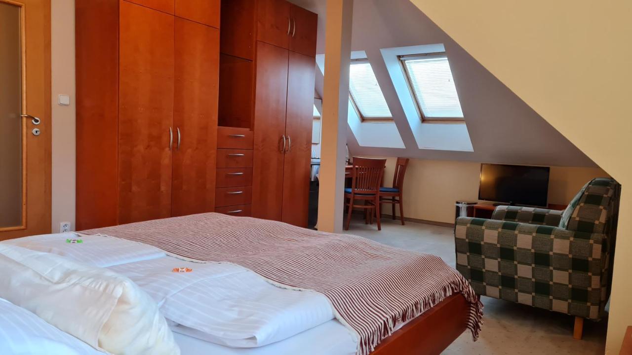 Hotel La Passionaria Marianske Lazne Ngoại thất bức ảnh