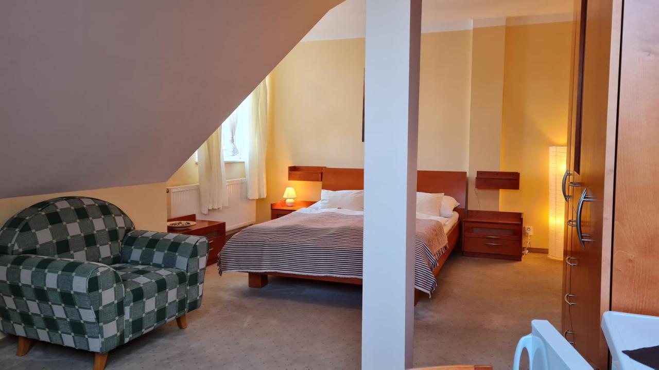 Hotel La Passionaria Marianske Lazne Ngoại thất bức ảnh