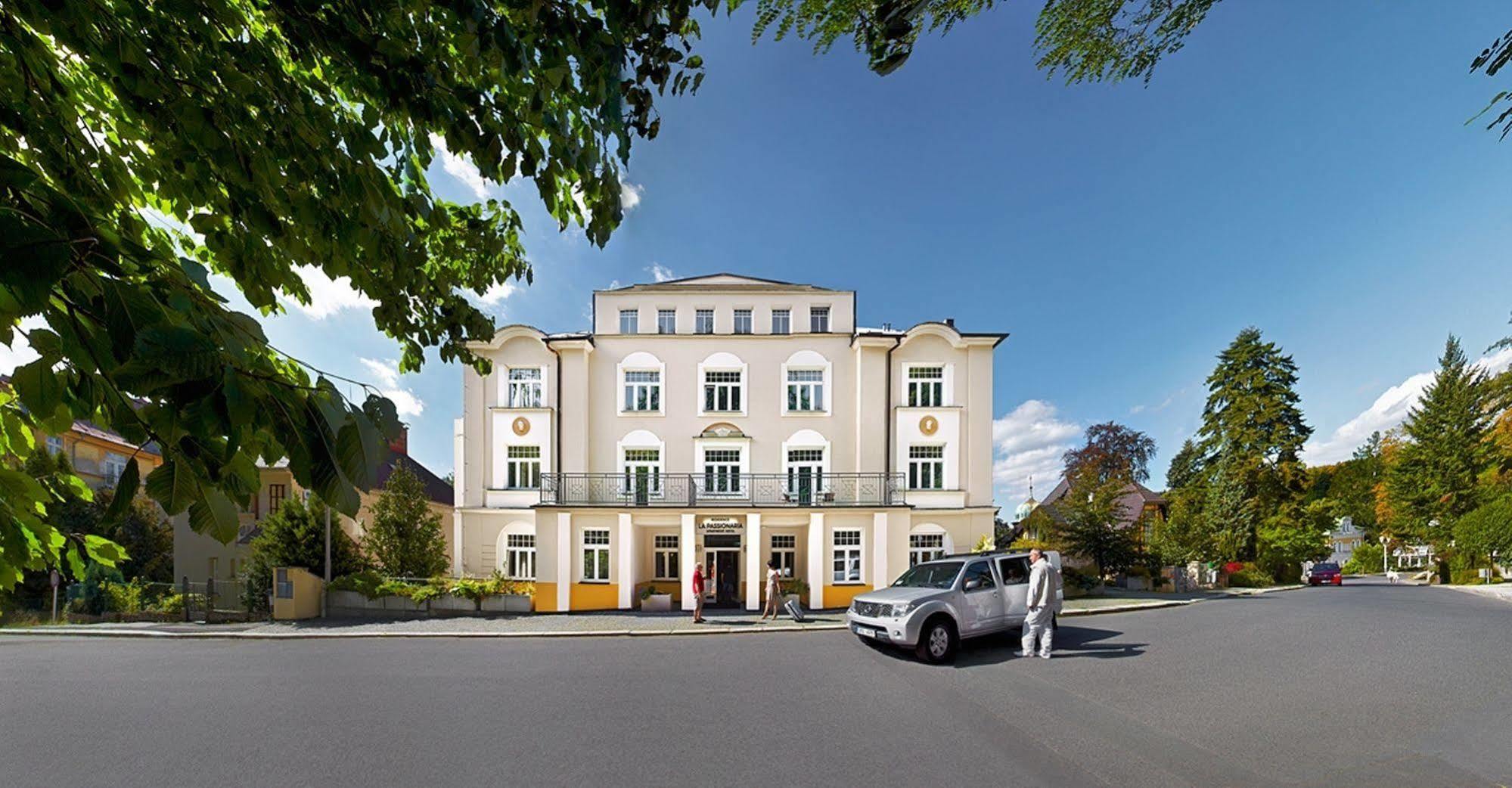 Hotel La Passionaria Marianske Lazne Ngoại thất bức ảnh