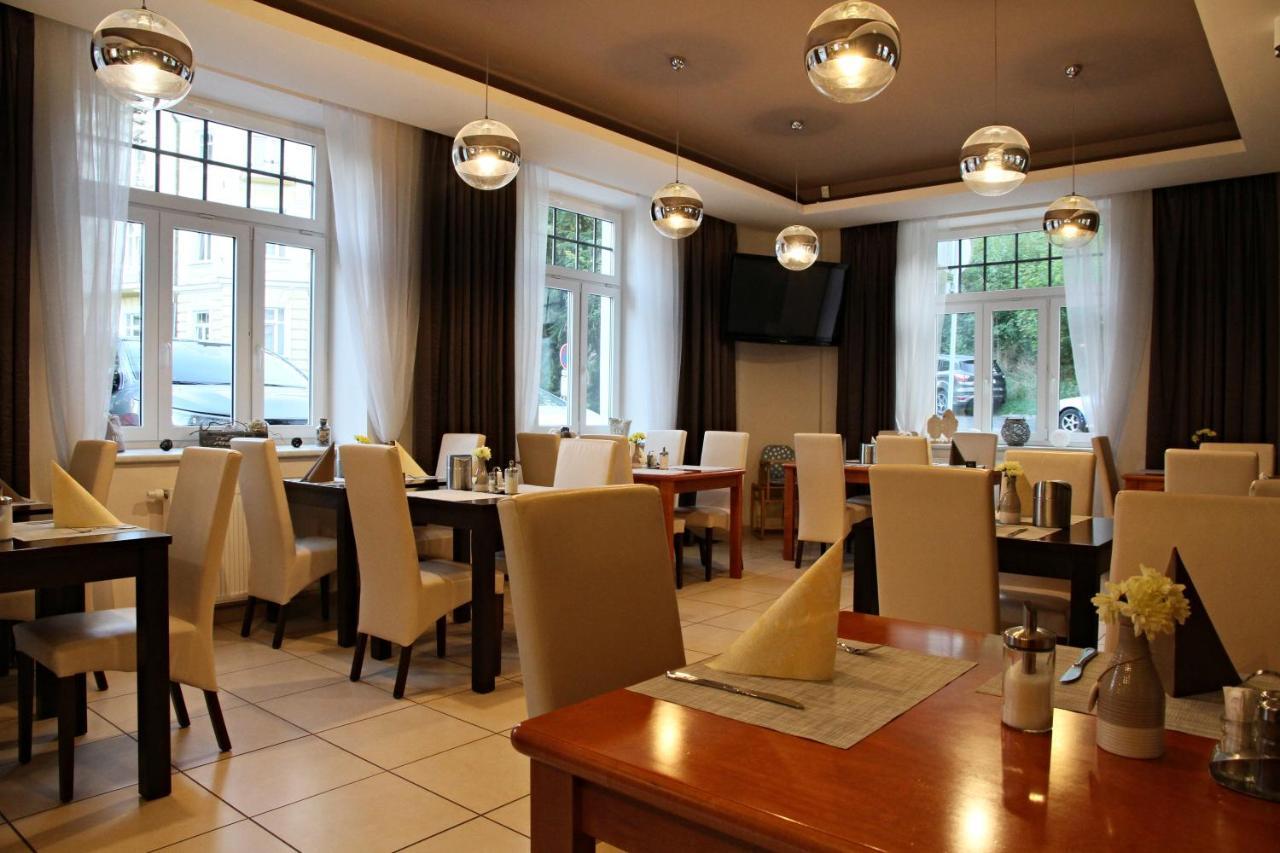 Hotel La Passionaria Marianske Lazne Ngoại thất bức ảnh